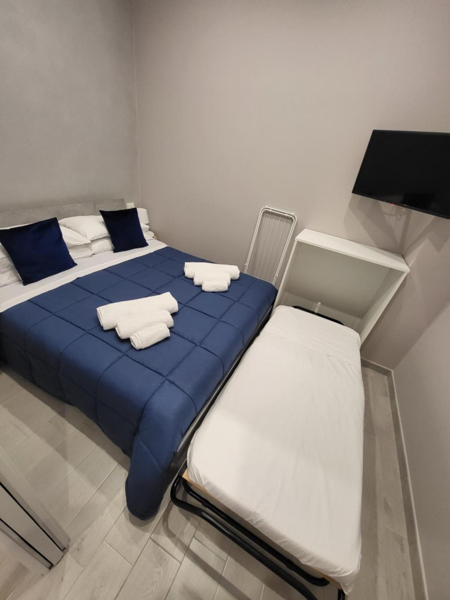 Casa Vacanze Manthy Posizione Centrale Bari Buitenkant foto